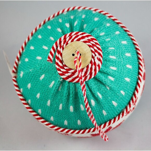 HM Extra Large Knit Ball Ornament Snowflakes Wood Buttons 5.5in High - Picture 4 of 5